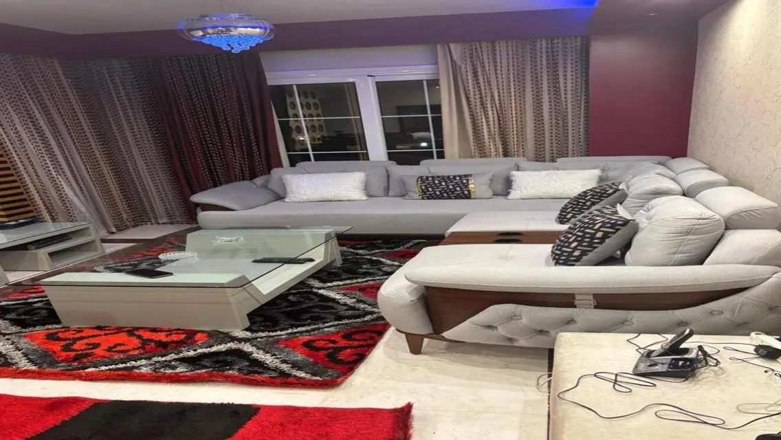 للايجار المفروش في الرحاب 2 مساحة 131م اول سكن