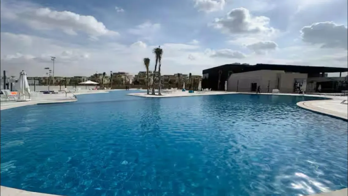Apartment For Rent, 180m Open View, kitchen &amp; ACs