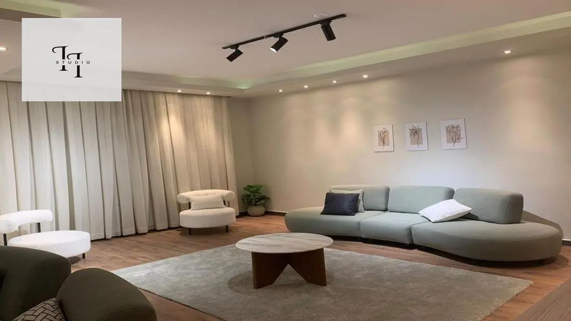 Modern Hotel Apartment for Rent in Lake View