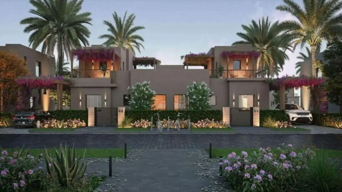 Under Market Price Townhouse Resale Prime Location