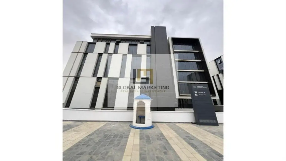 Admin Office for rent 189m in hyde park