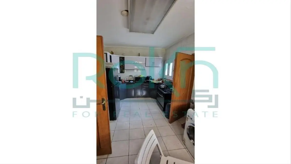 Luxurious Villa with Spacious Garden and Private Pool