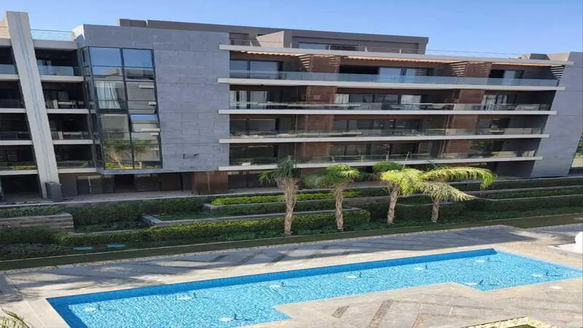 Luxury 3-Bedroom Villa with Private Pool and Lake View