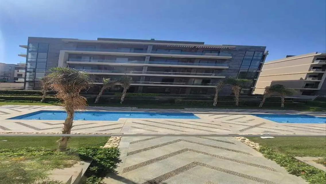 Luxury 3-Bedroom Villa with Private Pool and Lake View