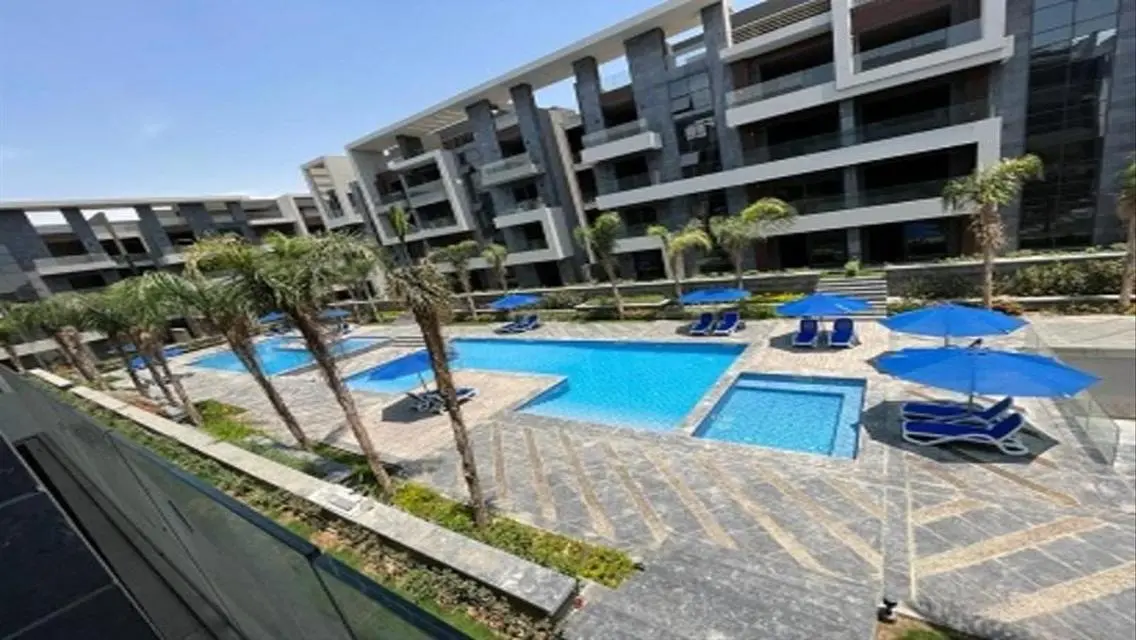 Luxury 3-Bedroom Villa with Private Pool and Lake View