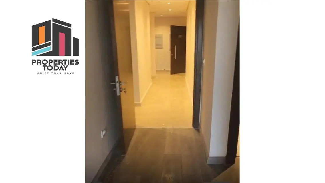 مرحله اولى بحرى فيو مزدوج مطبخ وتكييفات زيد ويست