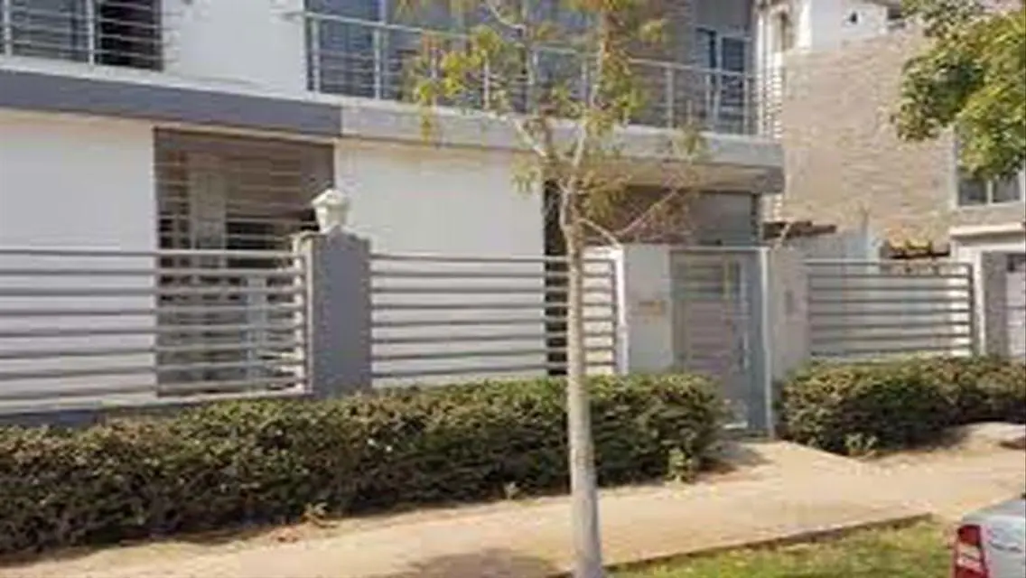 فيلا كورنر (2floors)بسعر لقطة بالتقسيط او كاش بخصم