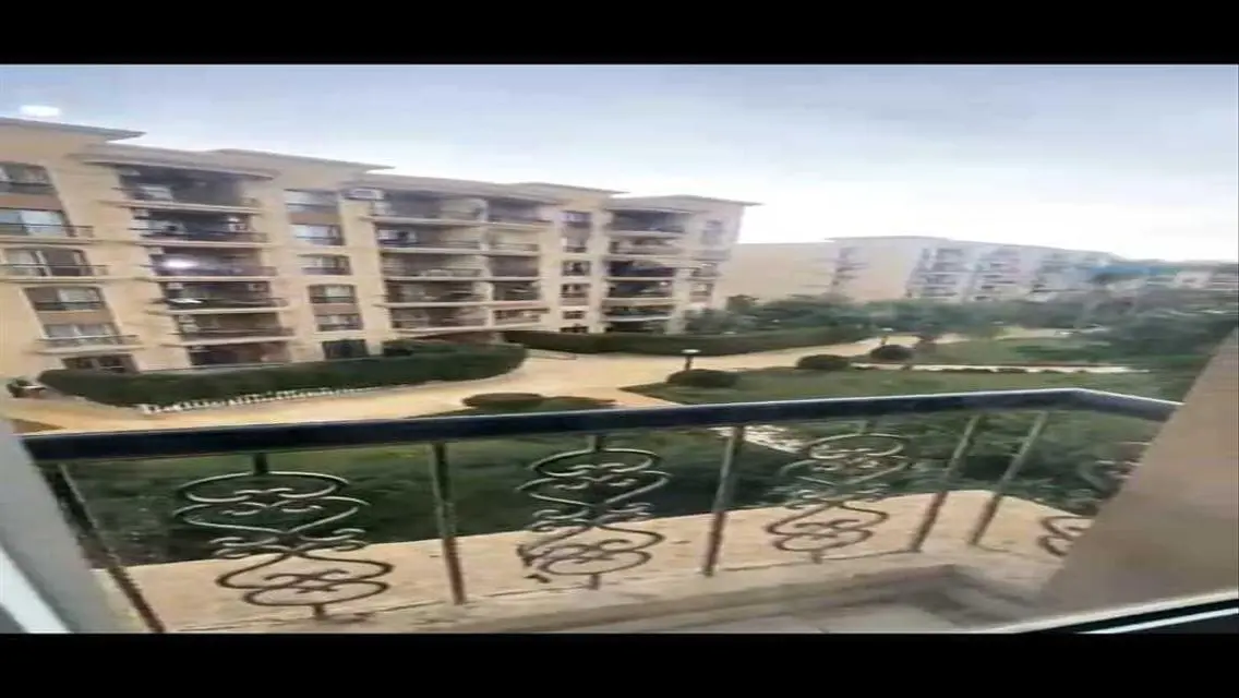 شقه 180م بسعر لقطه للبيع بالرحاب بالعفش و الاجهزه