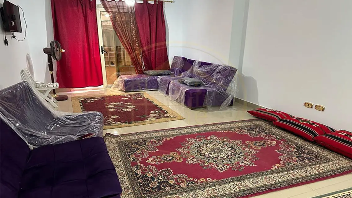 شقة مفروشة للايجار 130 م  - كامب شيزار