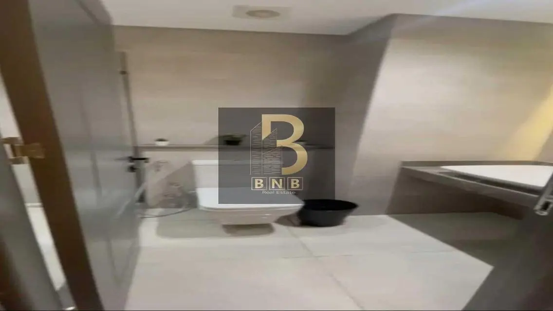 Apartment First Use Modern Furnished in Eastown