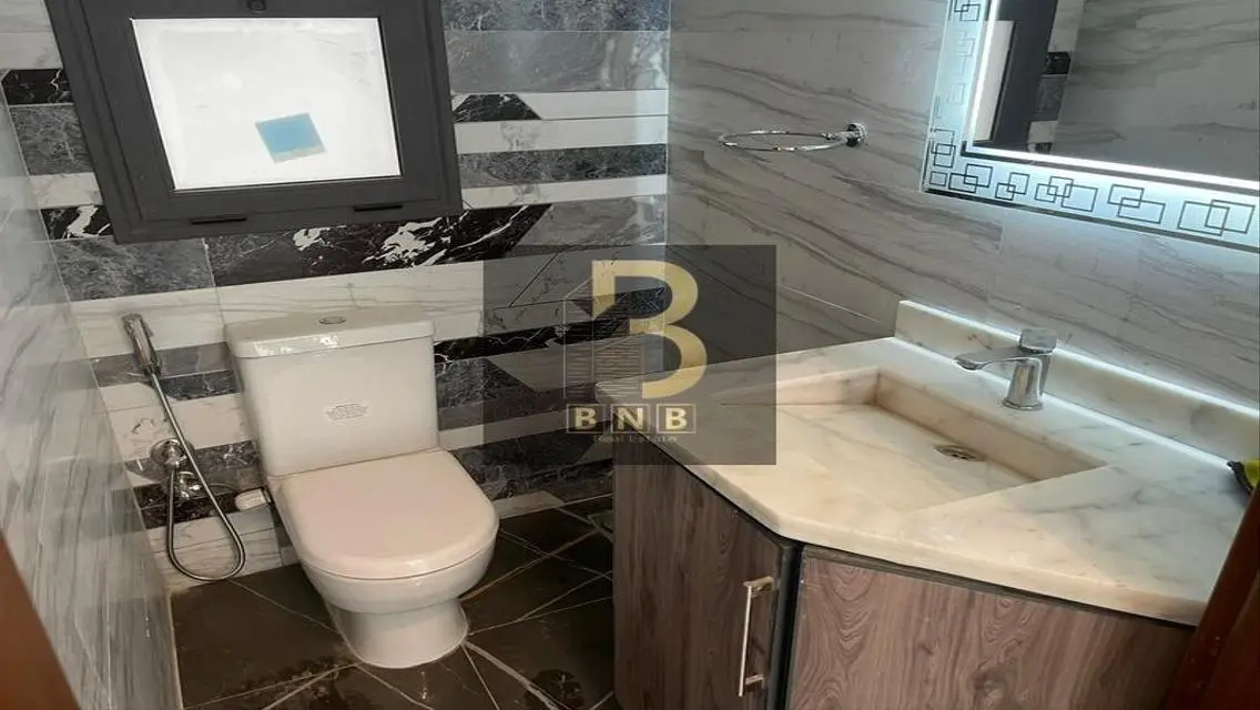 Apartment 230m for rent in Eastown (ACs+Nanny)