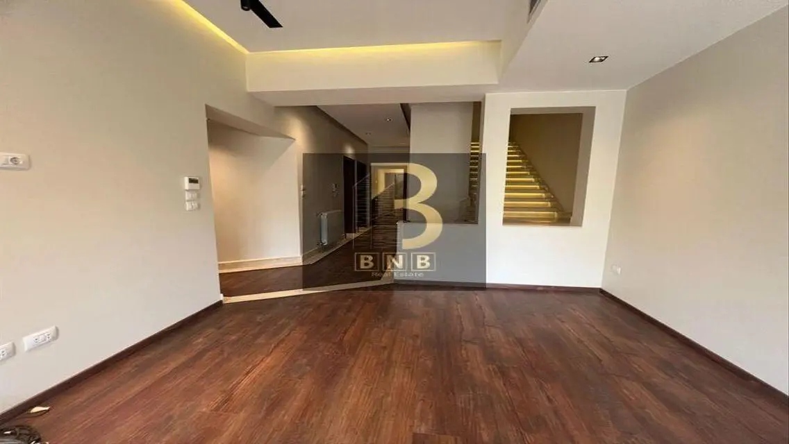 Villa Twin modern finishing all appliances, Mivida