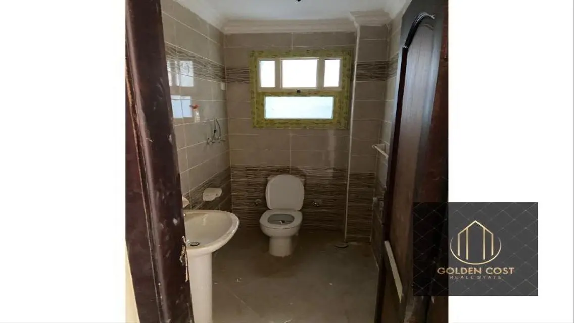 Apartment for rent in Dar Misr Al-Qronfol, 140 met