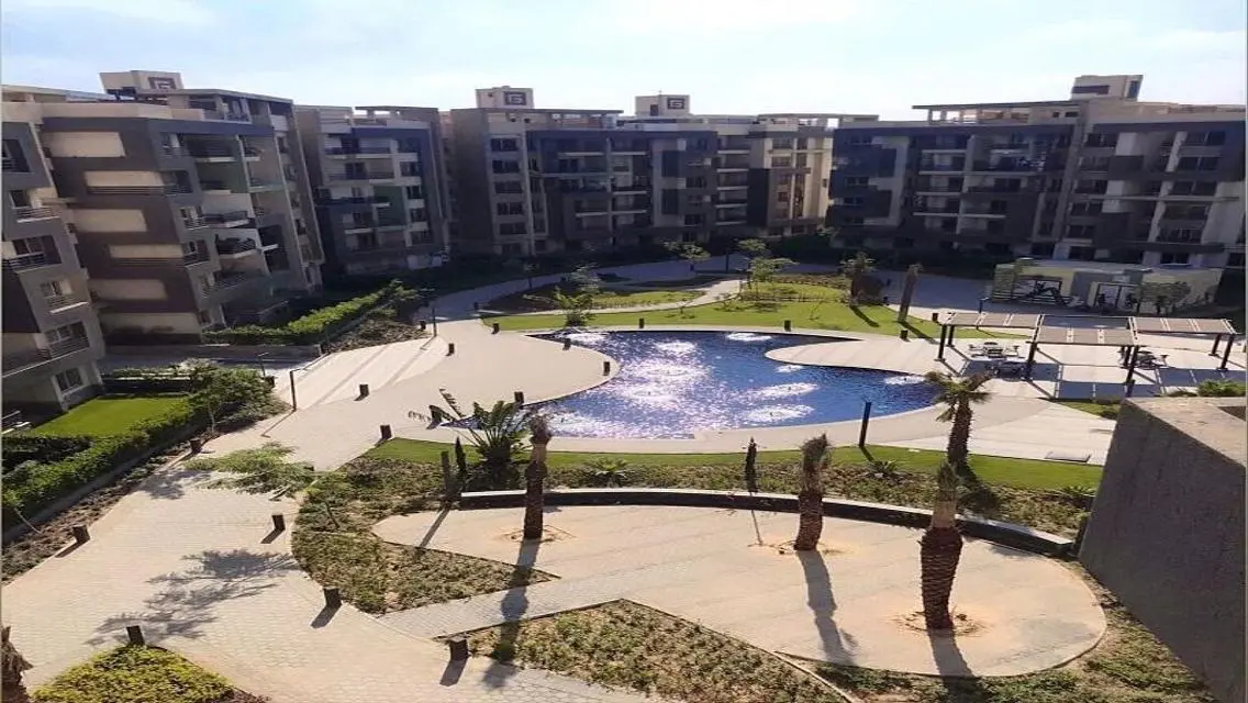 Resale 183m + garden 100m at a special price