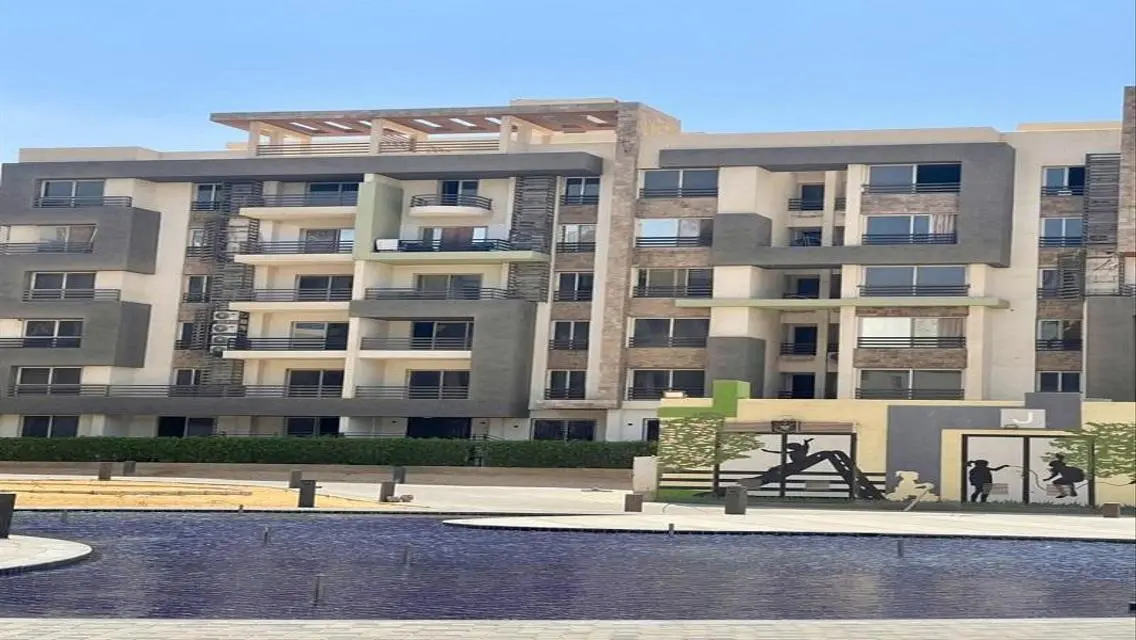 Resale 183m + garden 100m at a special price
