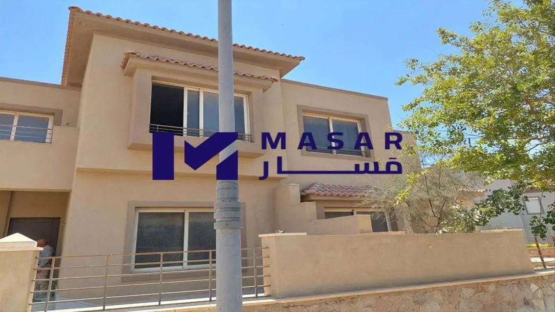 فرصة رائعة لامتلاك توين هاوس مميز في موقع استثنائي