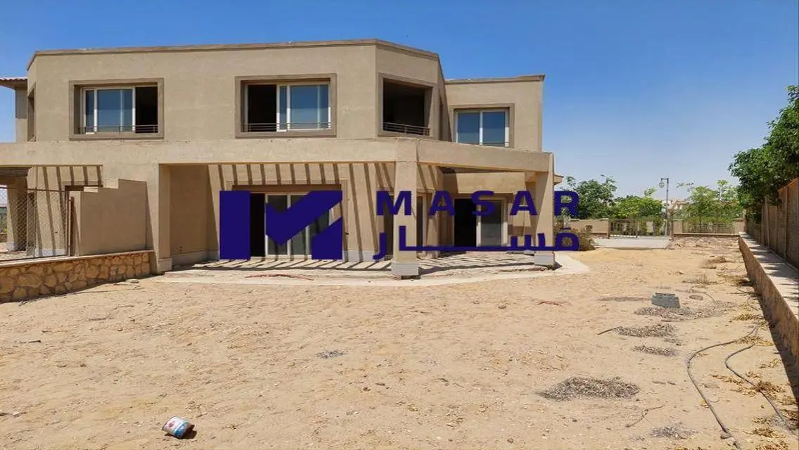 فرصة رائعة لامتلاك توين هاوس مميز في موقع استثنائي