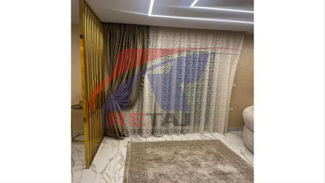 بنت هاوس فيومفتوح بالقرب من الطيران مدينه نصر.