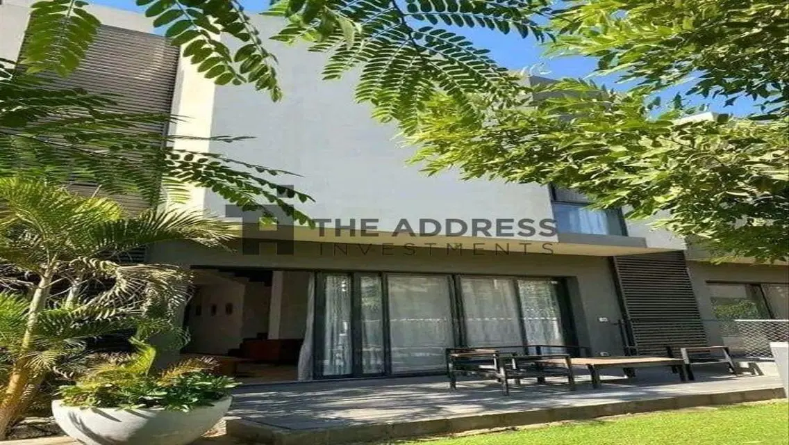 Modern Villa + garden 10% installments 7 years