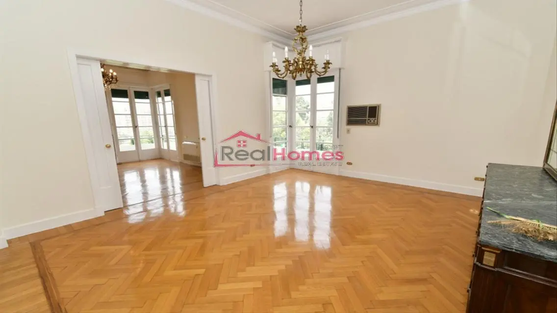 High ceiling nile view apartment for rent