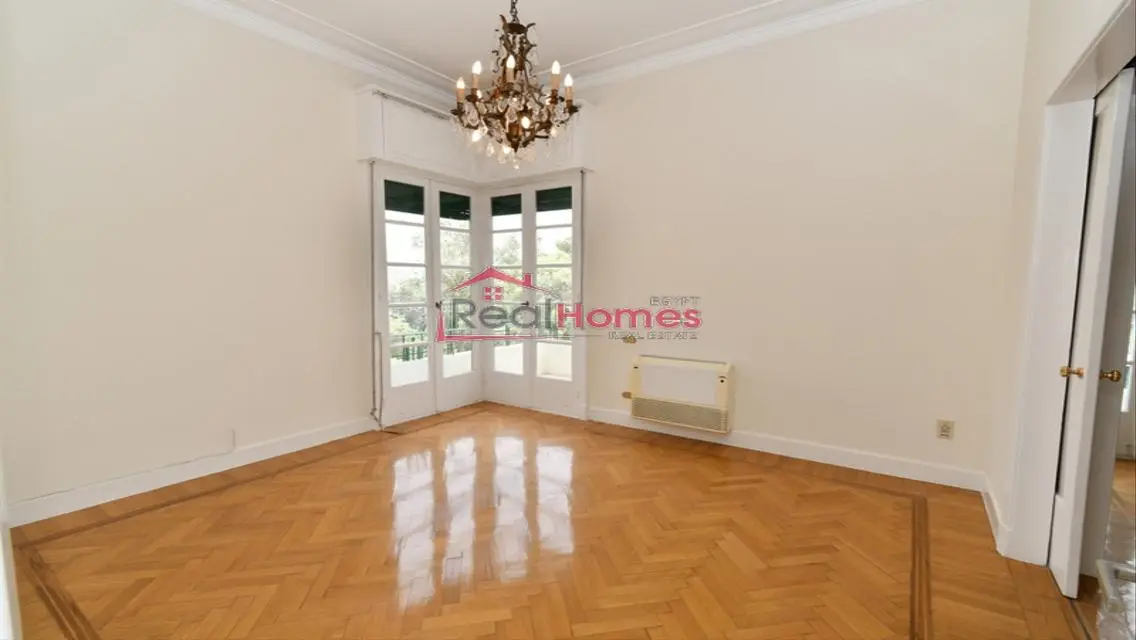 High ceiling nile view apartment for rent