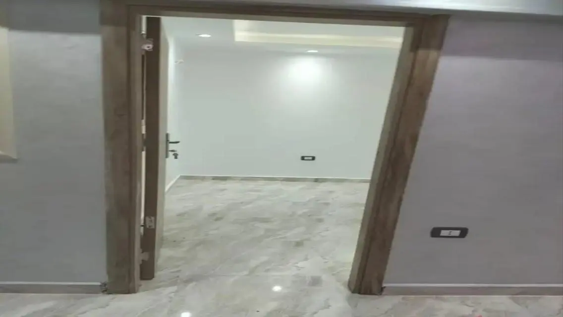 مكتب اداري للايجار هاى سوبر لوكس 250م فى المهندسين