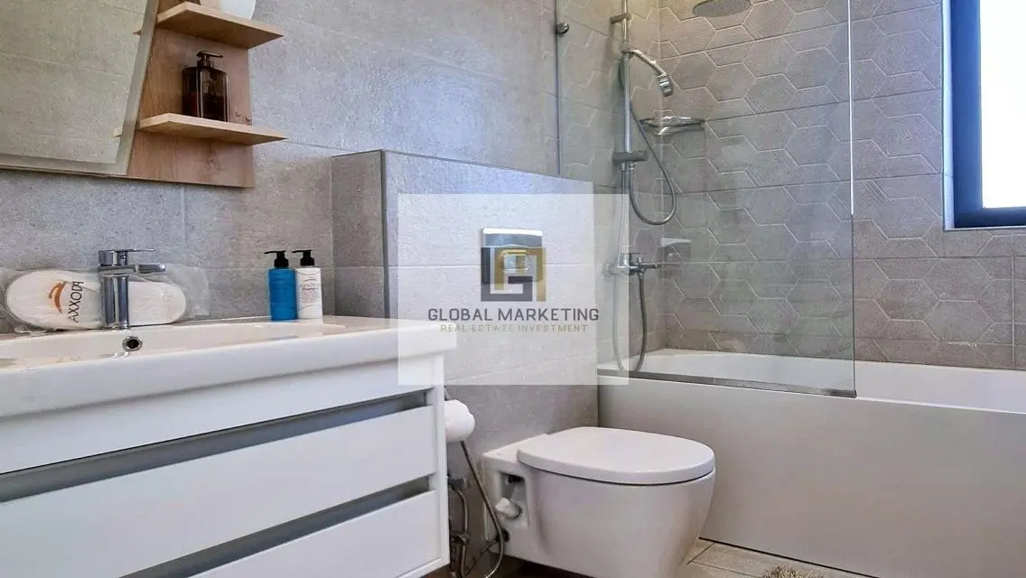 Apartment - Fully Furnished -For Rent in Lake View