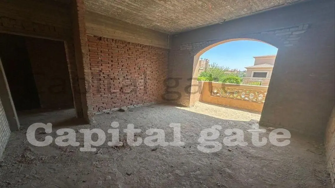 Luxury Villa for Sale in Prime Location