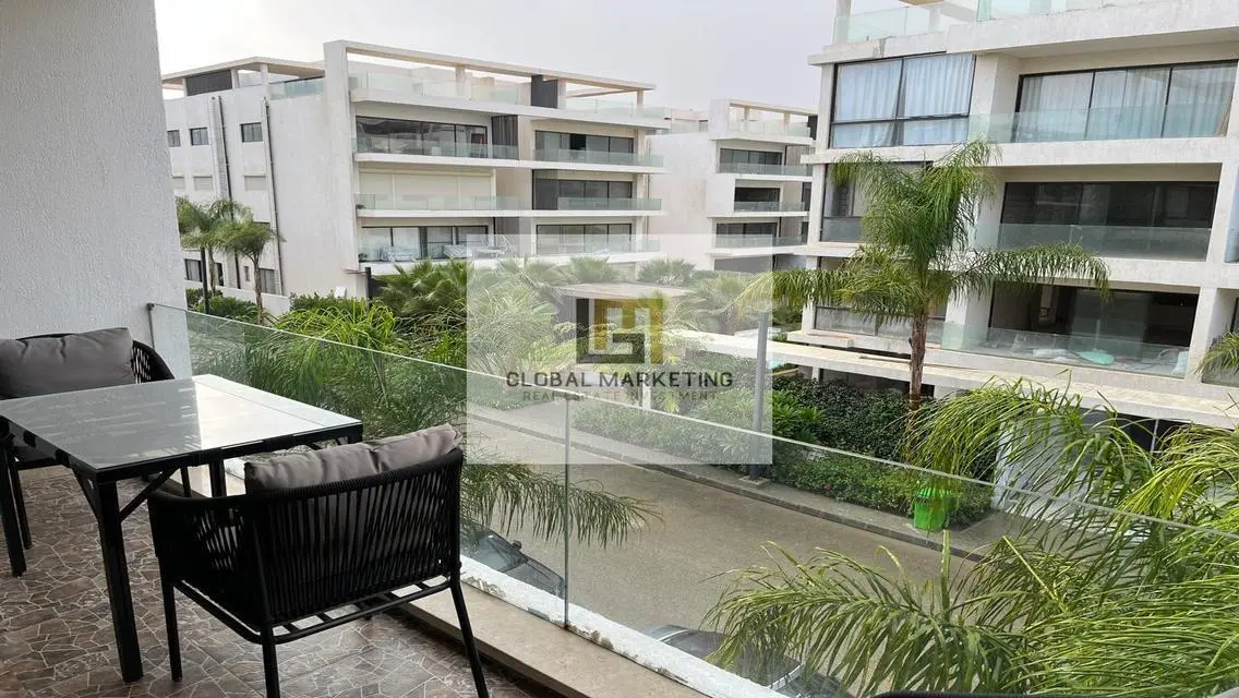 Furnished Apartment-New furniture - in Lake View