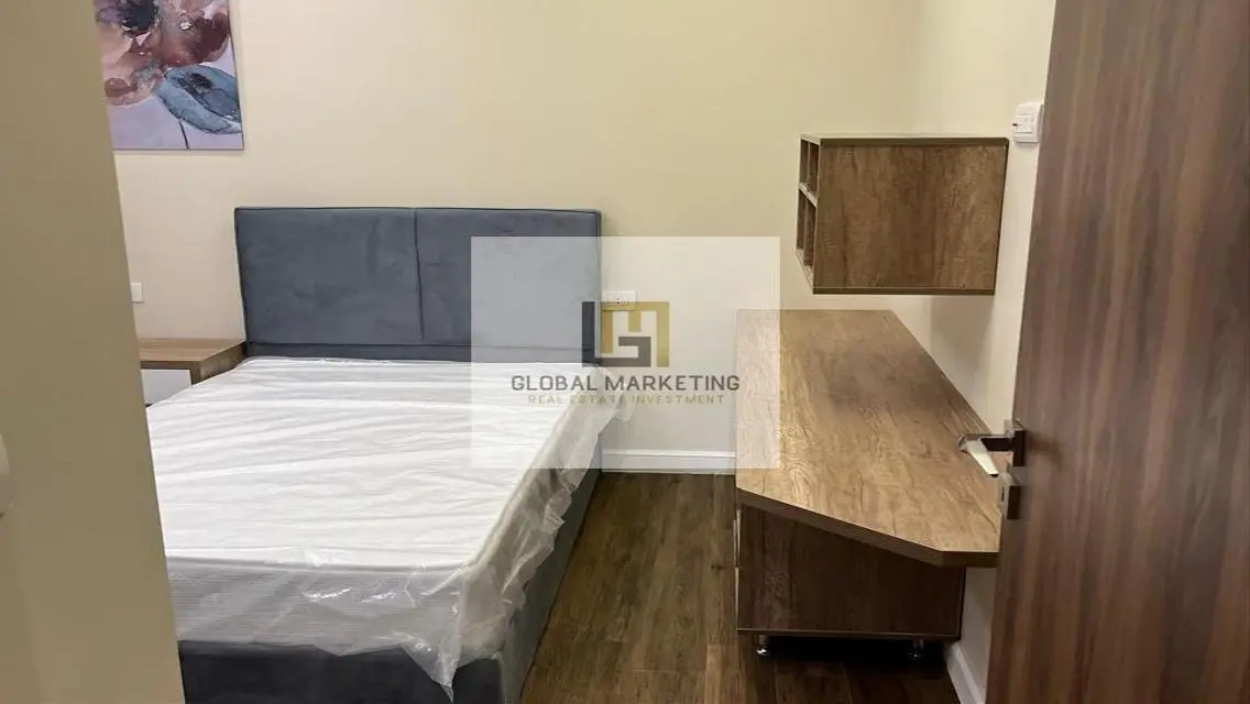 Furnished Apartment-New furniture - in Lake View