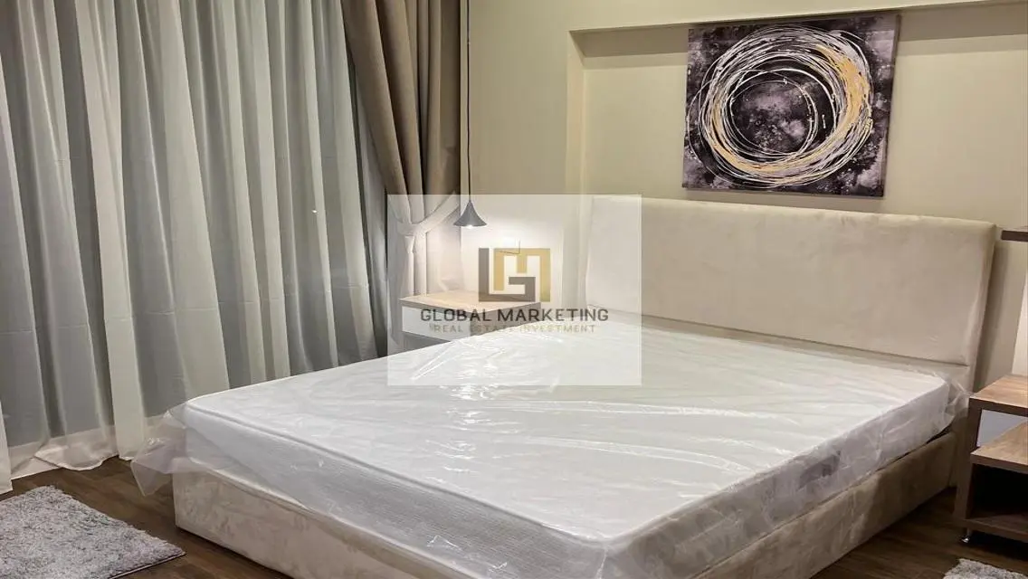 Furnished Apartment-New furniture - in Lake View