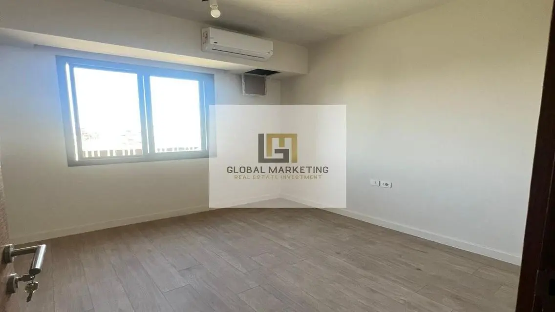 Semi-furnished penthouse for rent in Villette