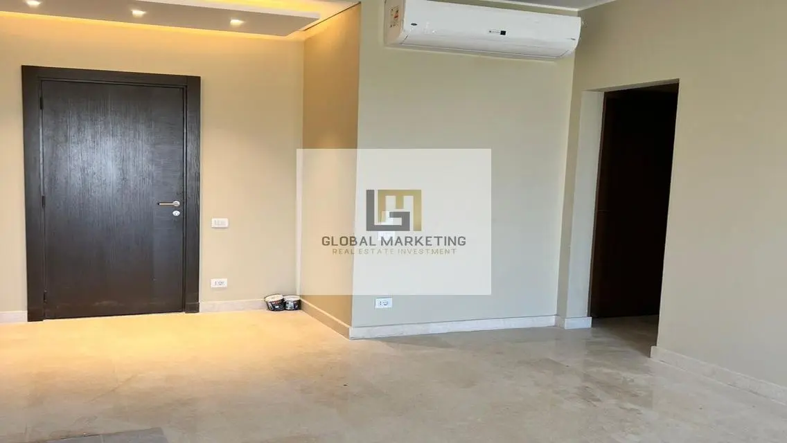 Semi-furnished penthouse for rent in Villette