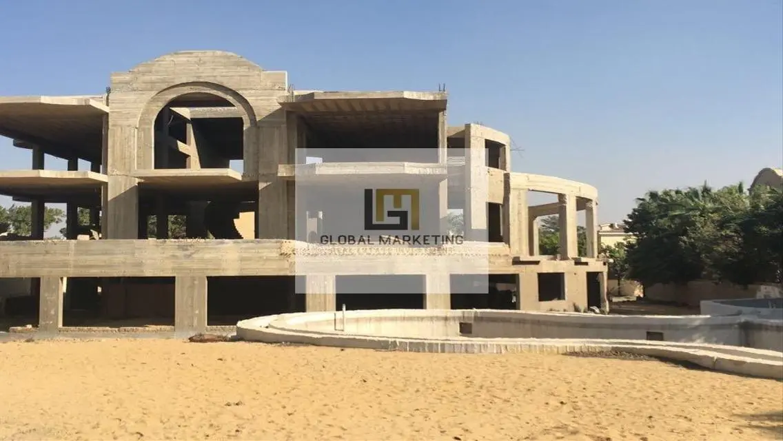 فيلا للبيع  Prime View Golf بدون تشطيب ب K.Heights