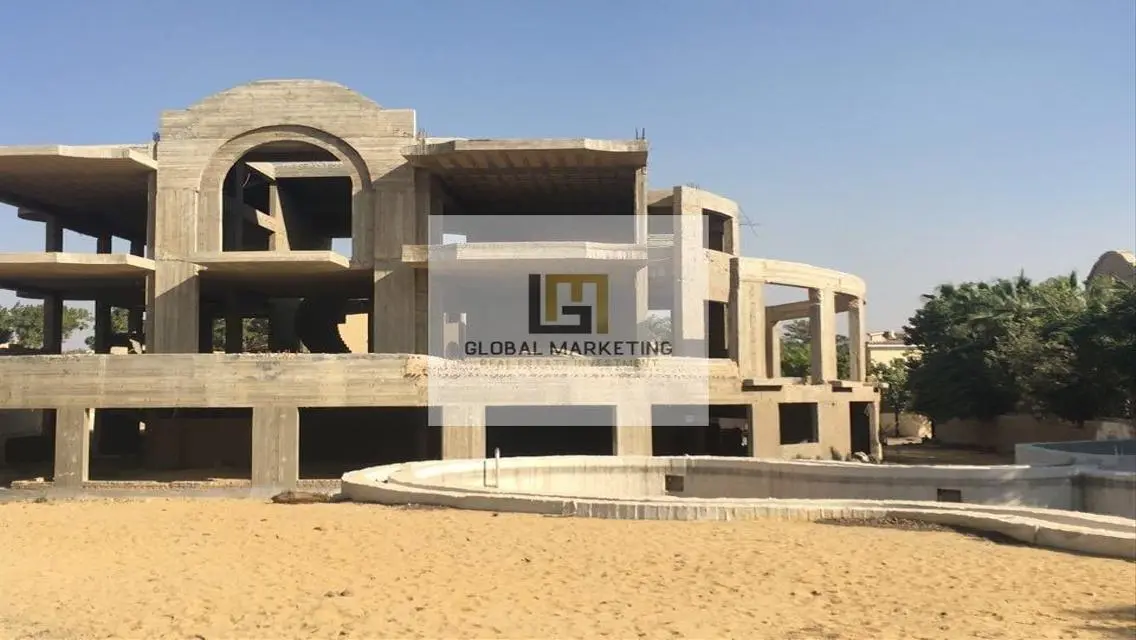 فيلا للبيع  Prime View Golf بدون تشطيب ب K.Heights