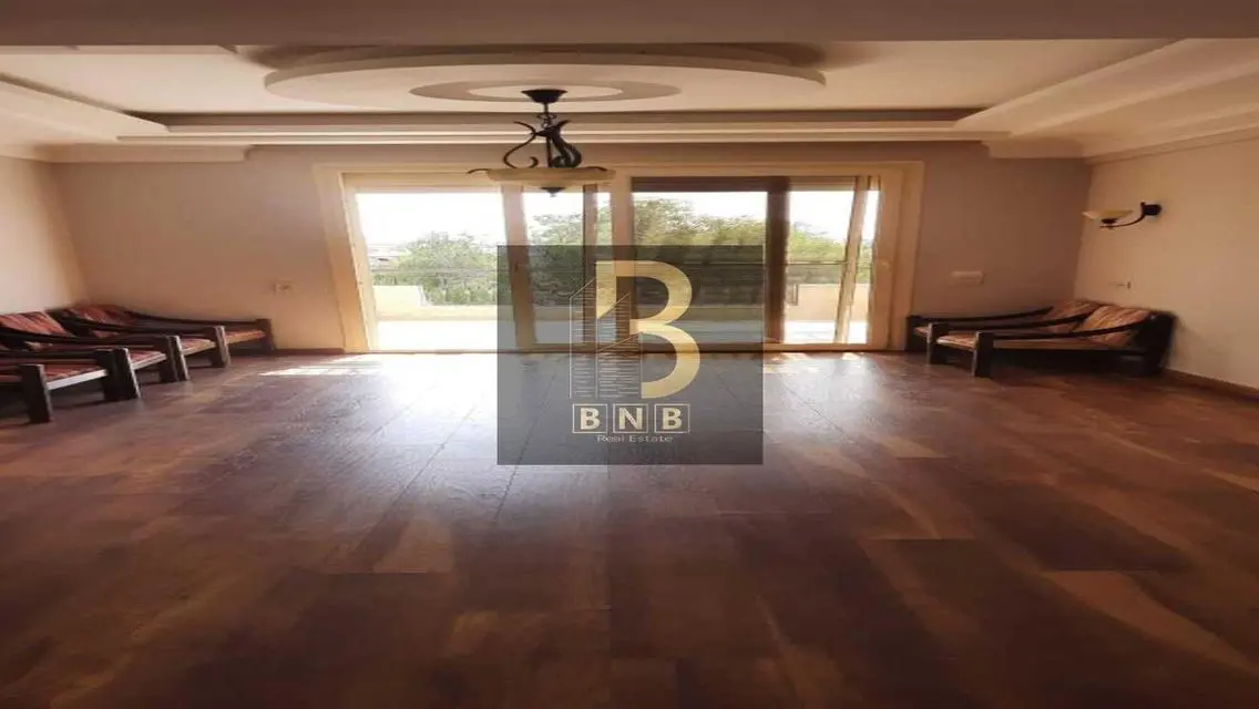 Stunning 3-Bedroom Apartment with Private Pool and Garden