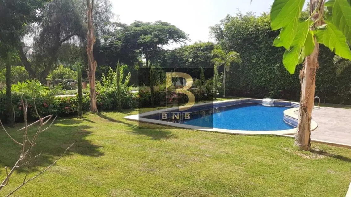 Stunning 3-Bedroom Apartment with Private Pool and Garden