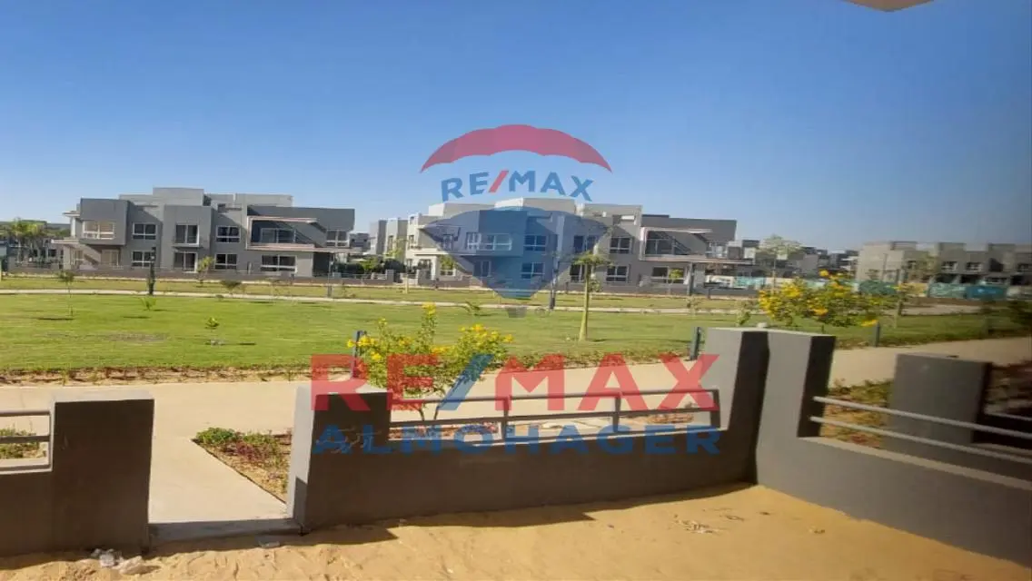 Luxury Apartment for Sale with Spacious Layout and Private Garden