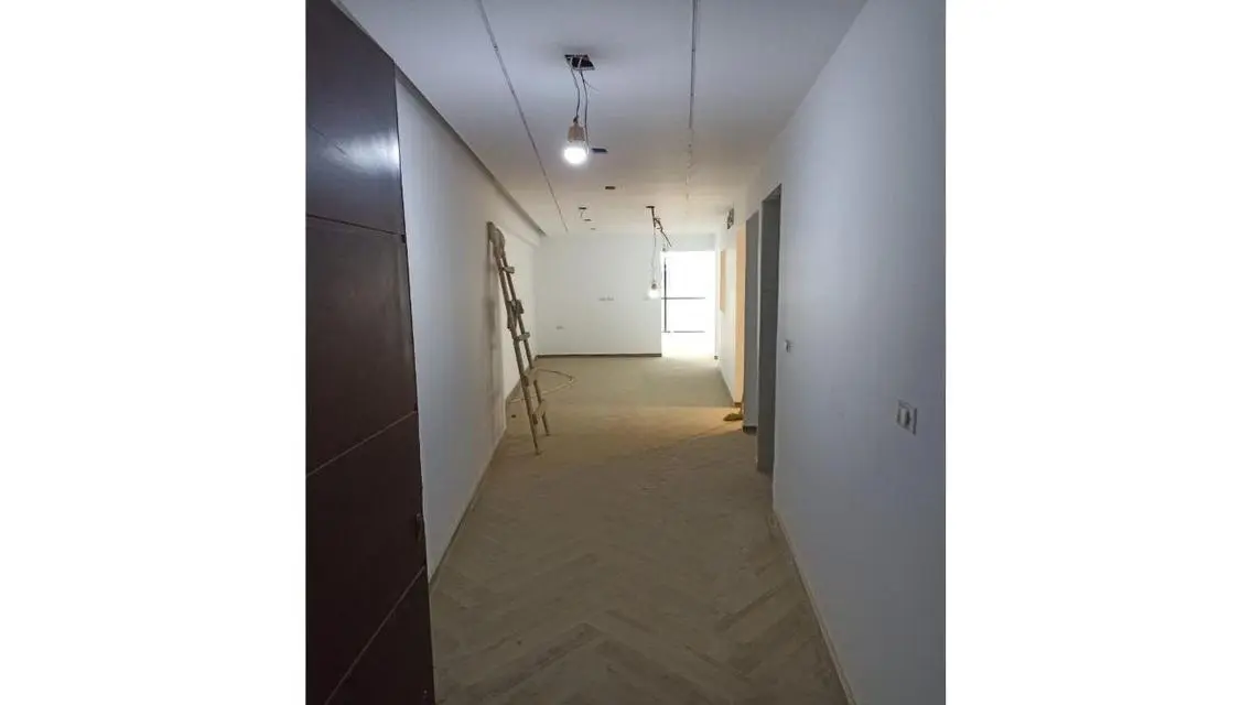 Office for rent in luxury admin. building Al Maadi
