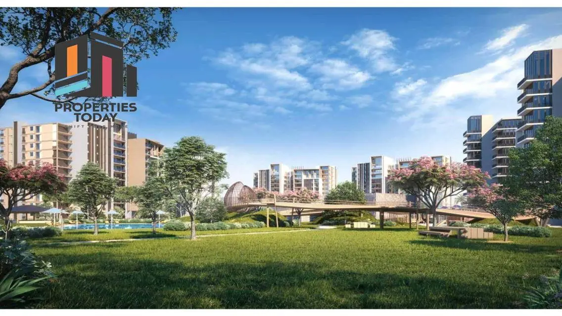 phase 2 apt Resale 5th floor ready to move in zed