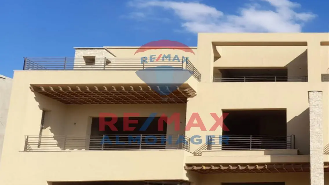 Luxury Apartment for Sale in RW-10