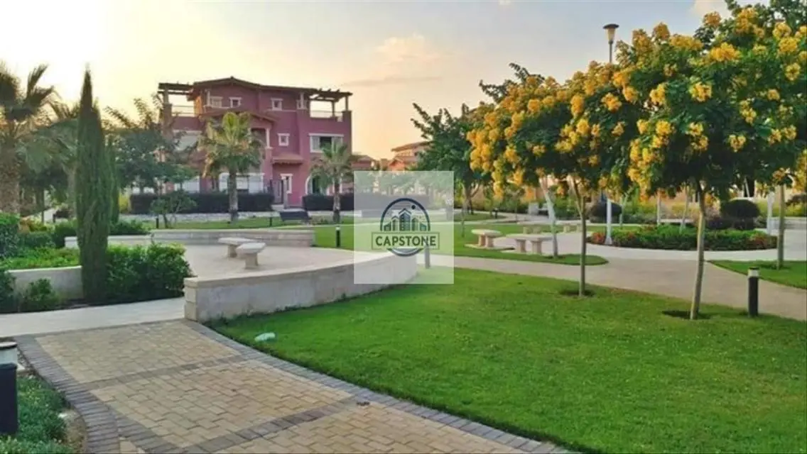 For Sale villa in new Cairo  5% over 10 Years