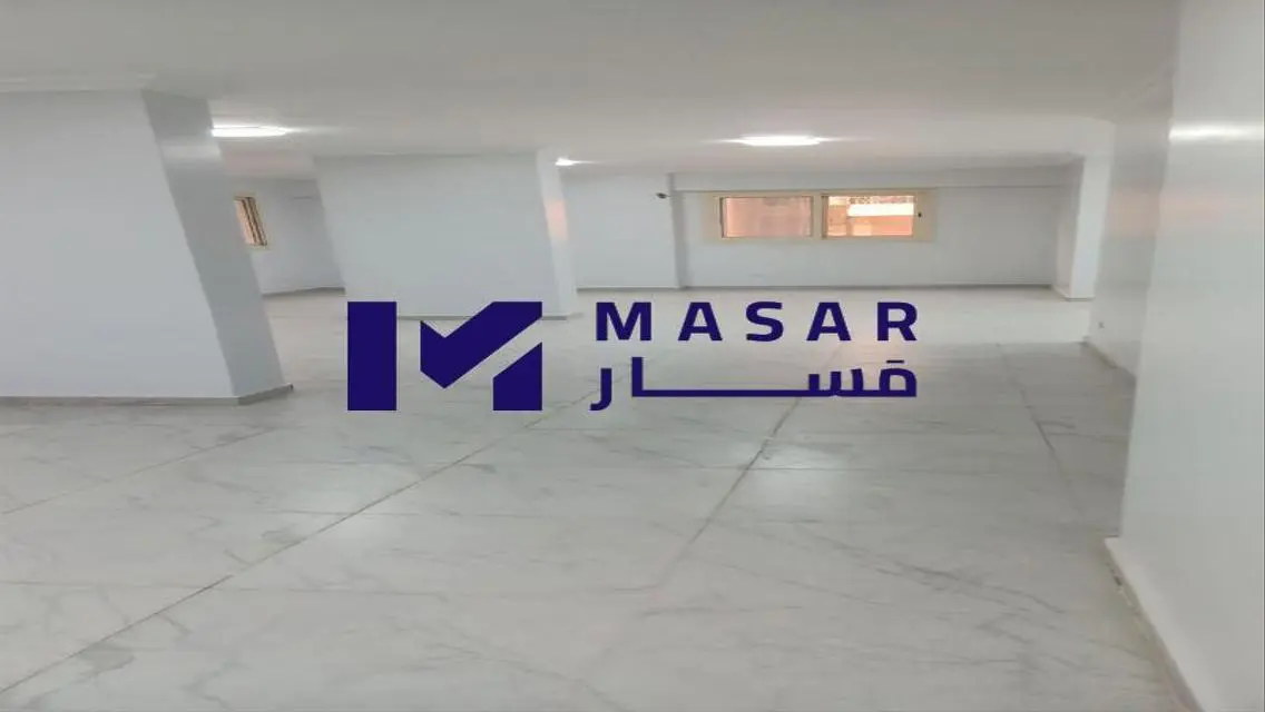 Administrative units for rent in Al-Horreya Street