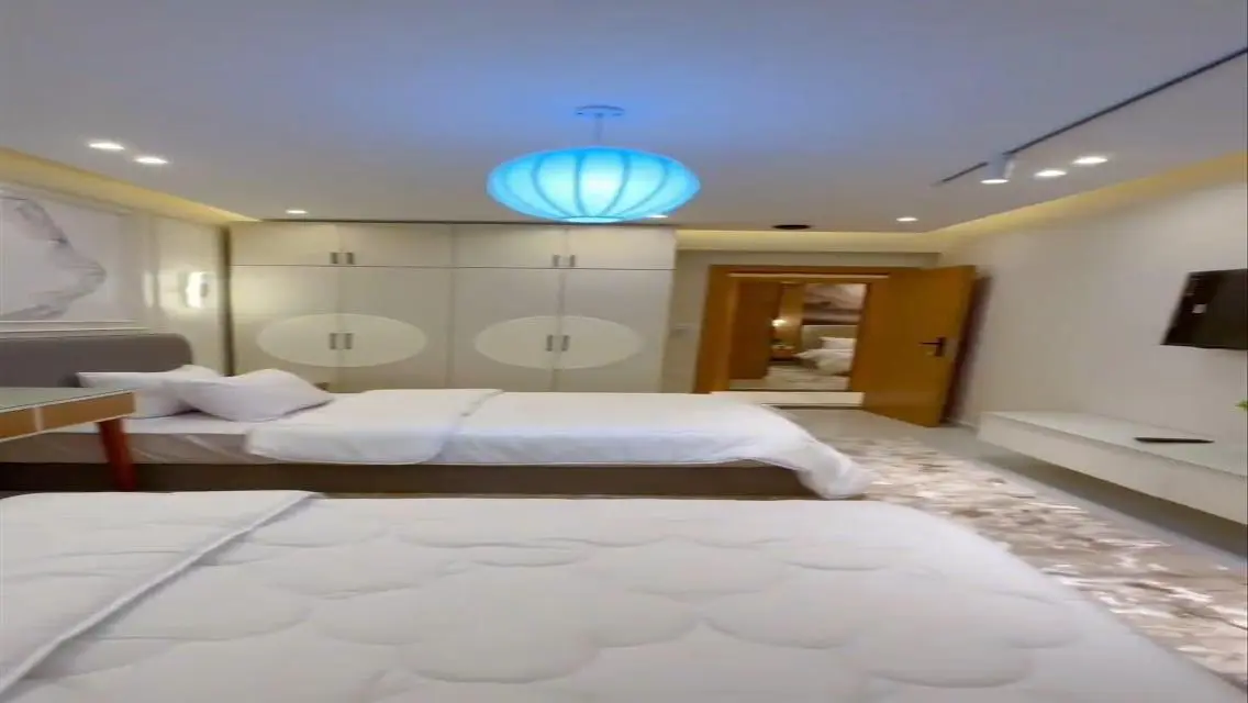 شقه للبيع بشارع سوريا الرءيسي في المهندسين بالفرش