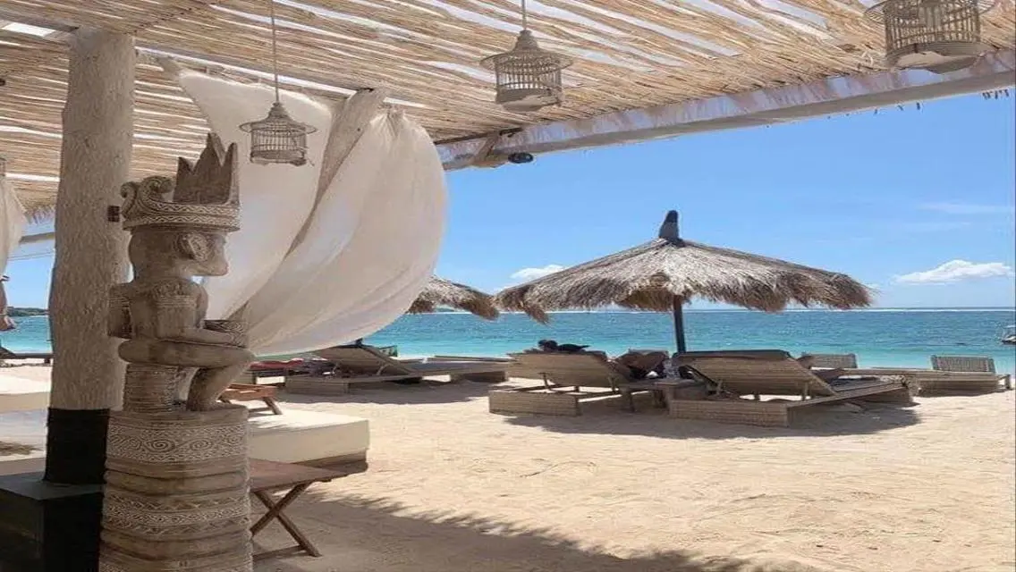 شالية للبيع في هاسيندا ويست متشطب وفيو علي البحر
