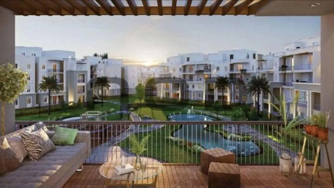 Luxury Apartment in Downtown with Balcony and Great Amenities