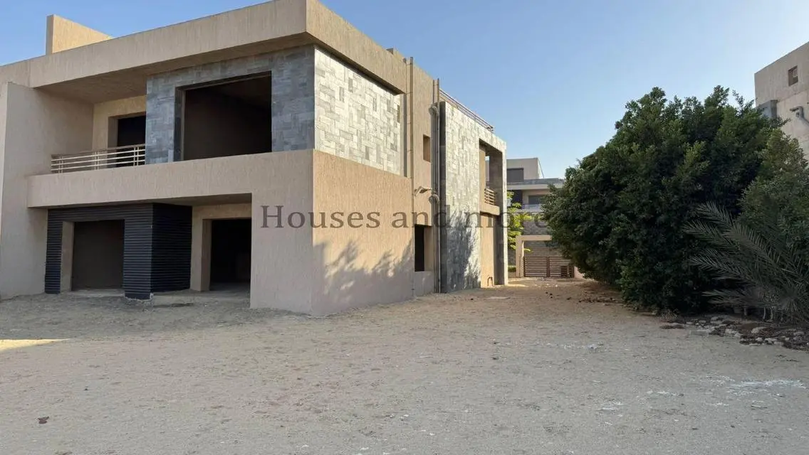 Twin house for sale in Karma 4 El Sheikh Zayed