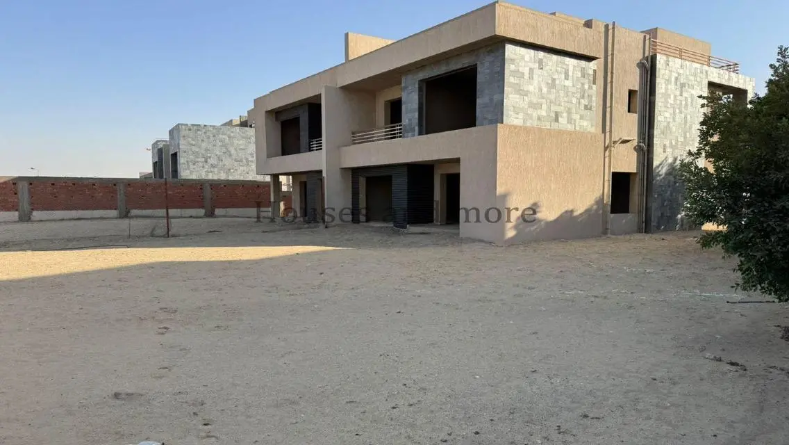 Twin house for sale in Karma 4 El Sheikh Zayed