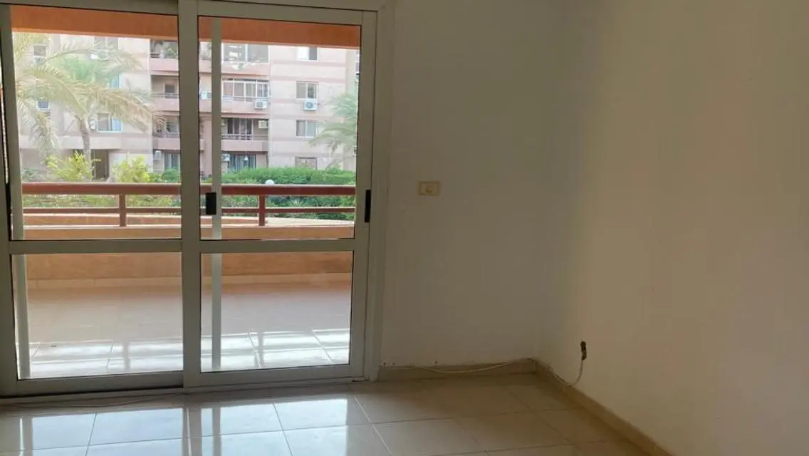 شقة للبيع جاهزه للسكن109م فى المرحلة الرابعة