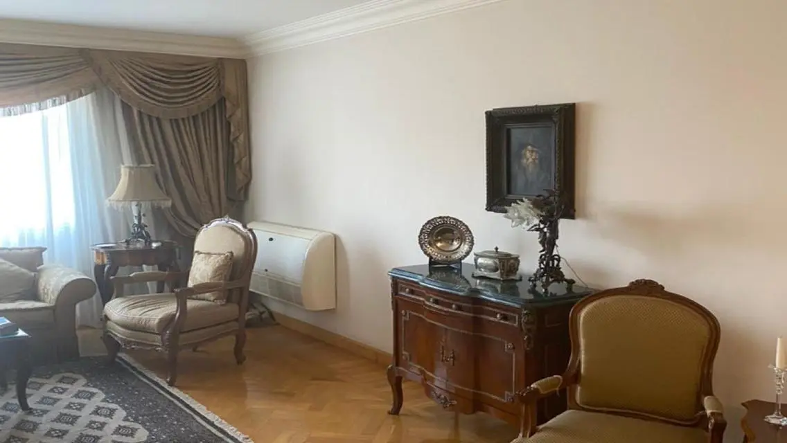 Apartment For Sale160m In Phase4 With Kitchen